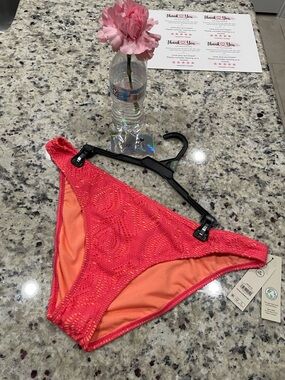 NWT No Boundaries Crochet bikini bottoms Curvy 💋 Sexy Plus XXL Coral color